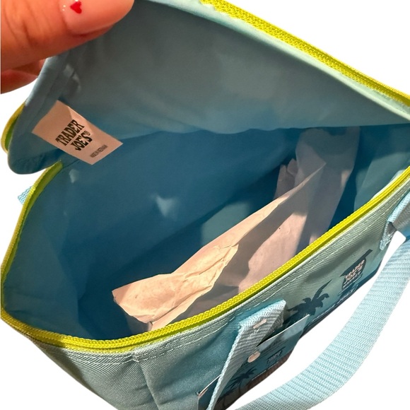 NWT Trader Joe's Blue Mini Insulated Lunch Bag - Picture 5 of 5